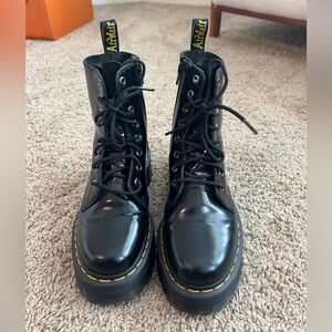 Dr. Martens Jadon 180 platform boots
